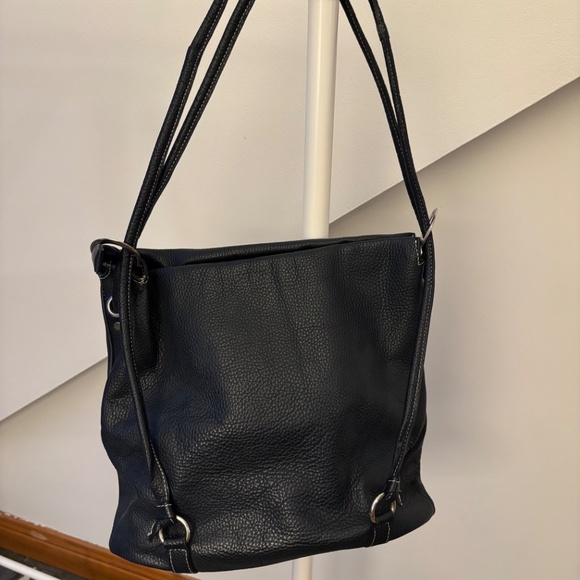 Leather shoulder bag / backpack - Picture 2 of 4